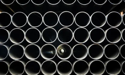 Tubos de aço carbono NBR5580 utilizados em sistemas hidráulicos e condução de fluidos